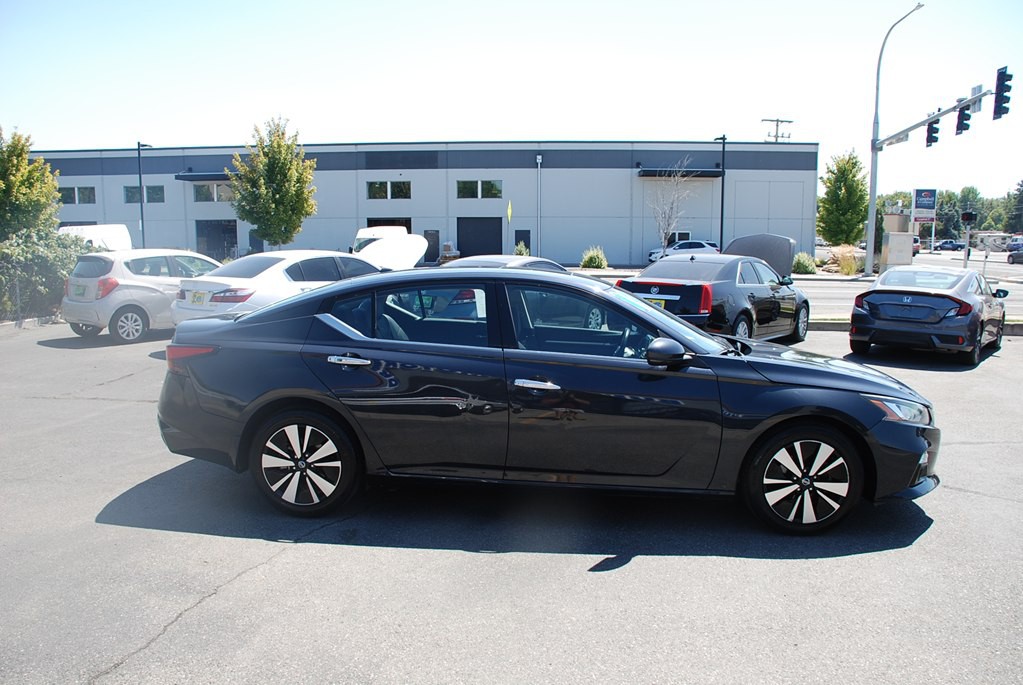 2019 Nissan Altima Image 6