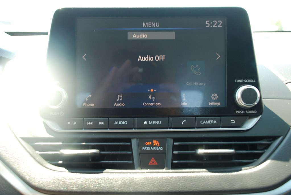2019 Nissan Altima Image 13