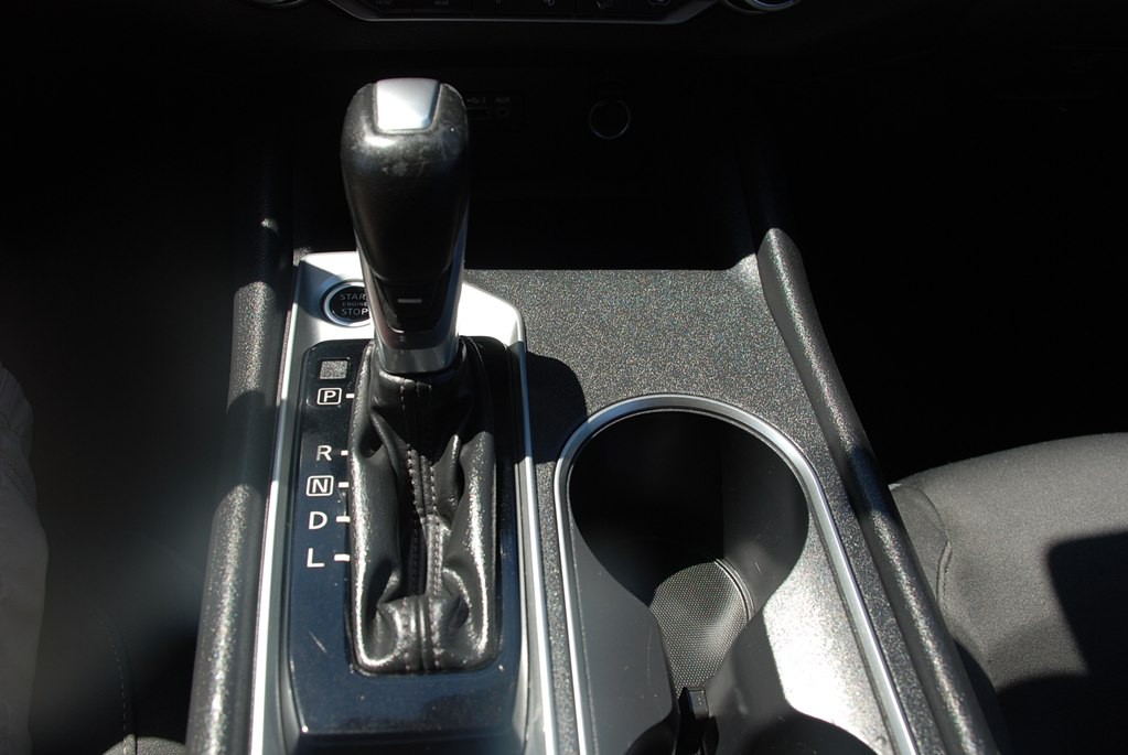2019 Nissan Altima Image 16