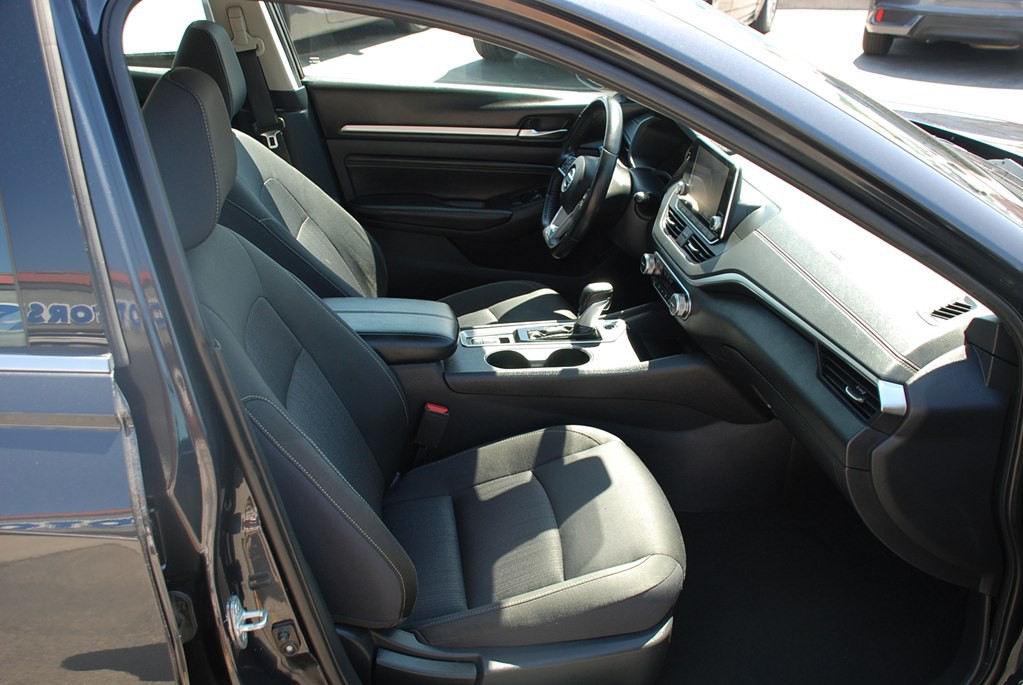 2019 Nissan Altima Image 20