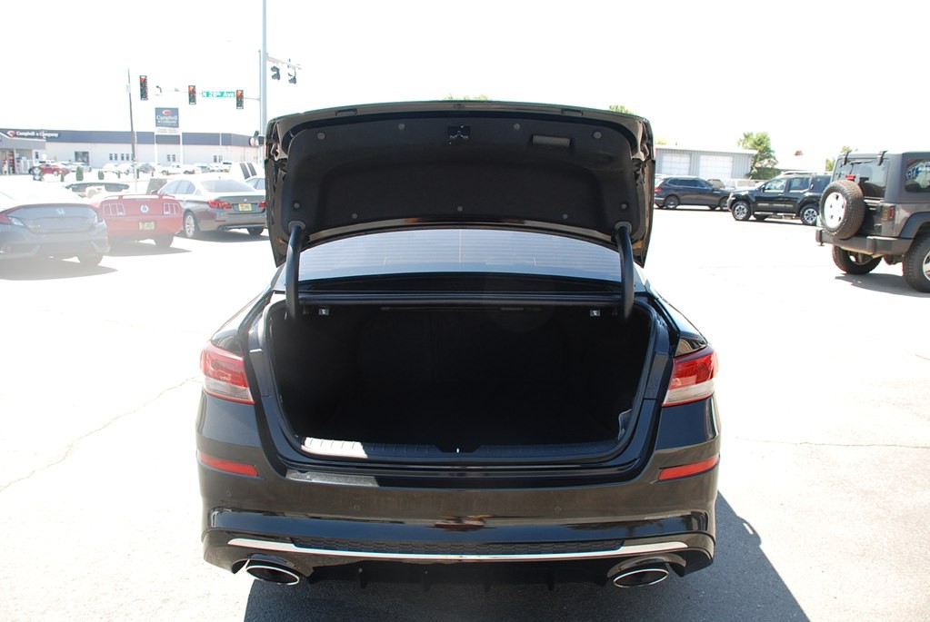 2020 Kia Optima Image 18