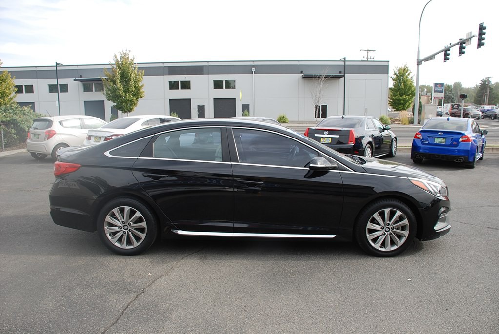 2015 Hyundai Sonata Image 6
