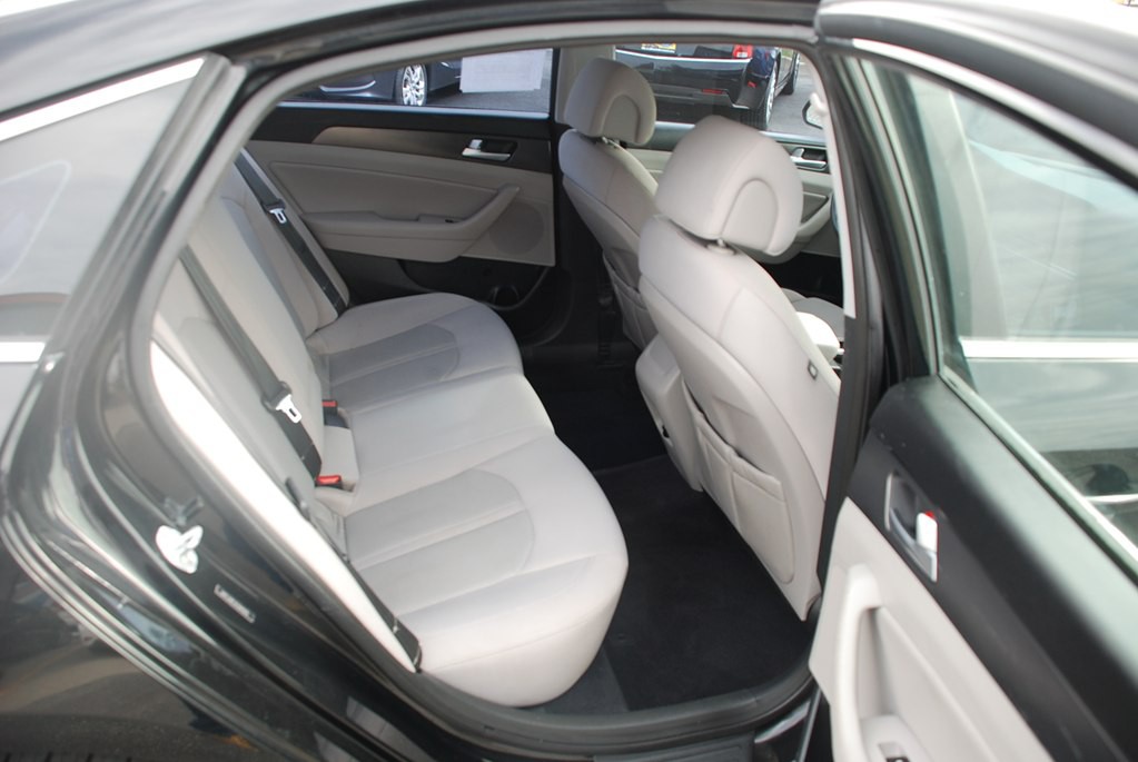 2015 Hyundai Sonata Image 19