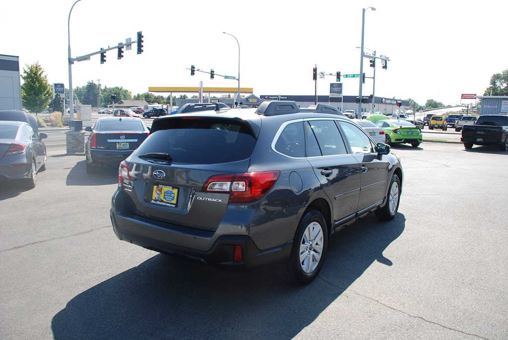 2018 Subaru Outback Image 5