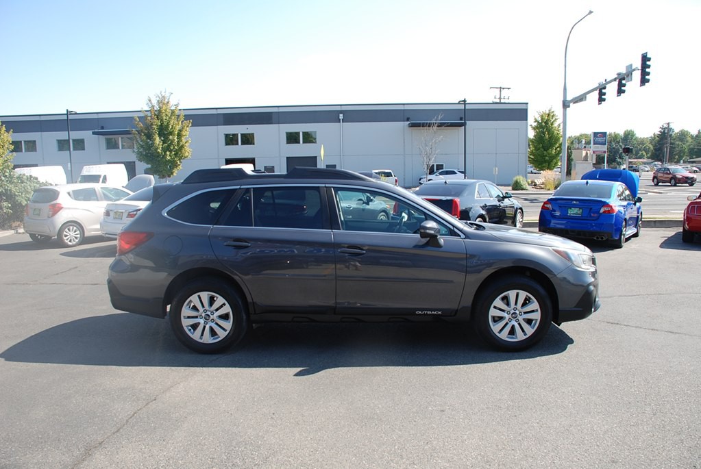 2018 Subaru Outback Image 6