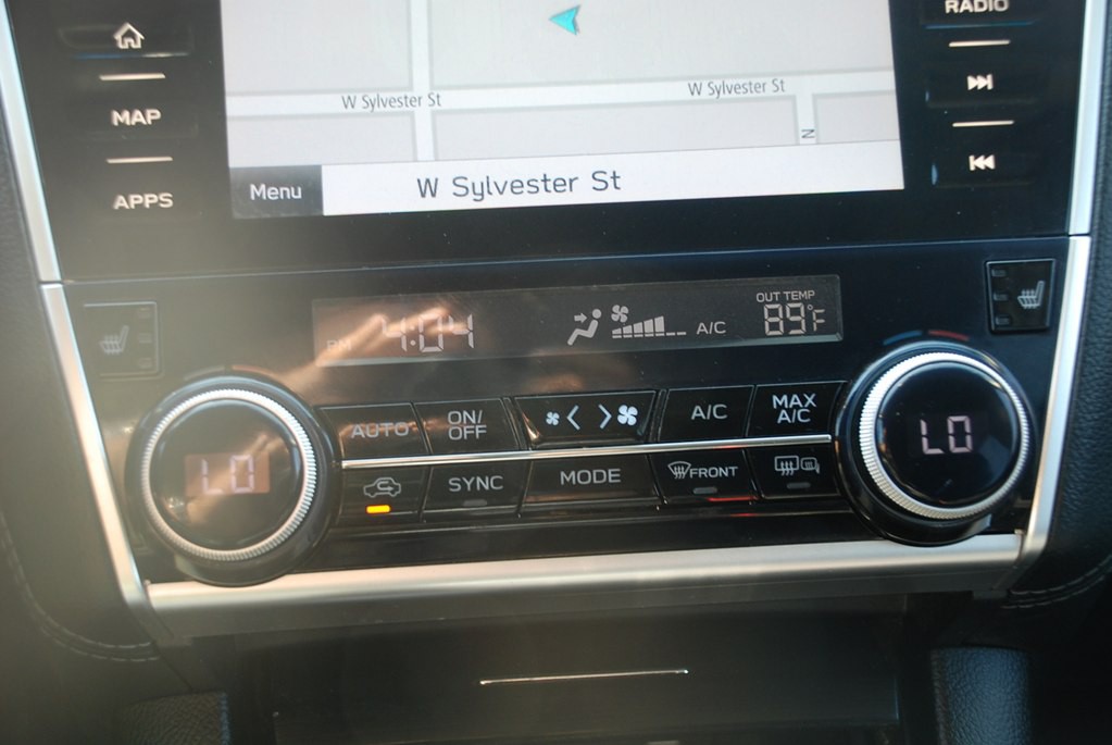 2018 Subaru Outback Image 17
