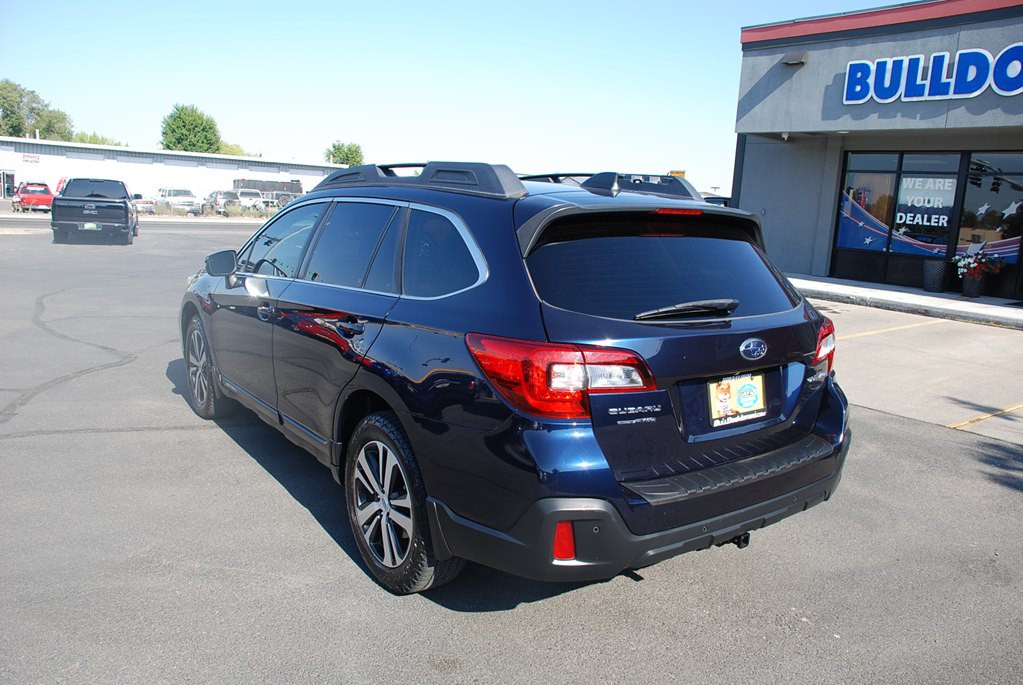 2018 Subaru Outback Image 3