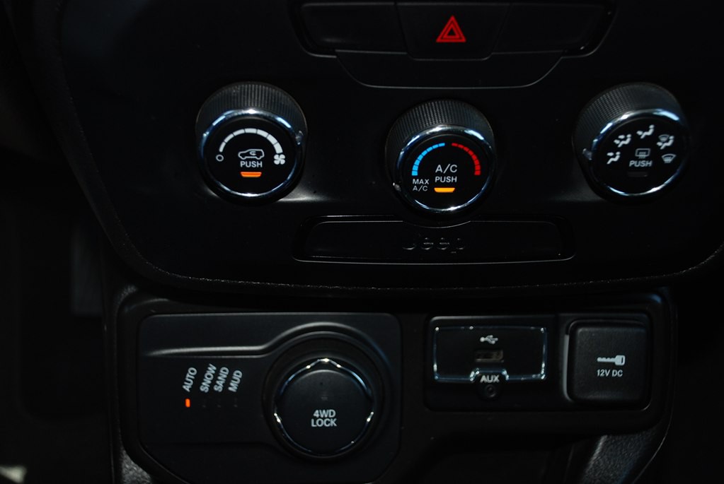2020 Jeep Renegade Image 15