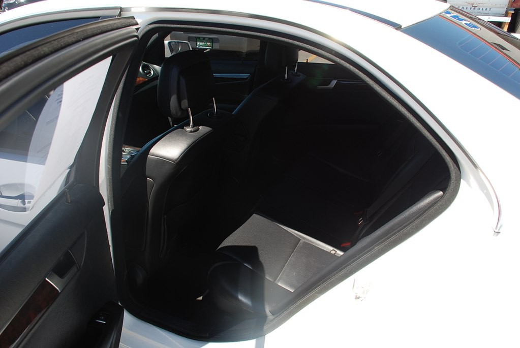 2014 Mercedes-Benz C-Class Image 17