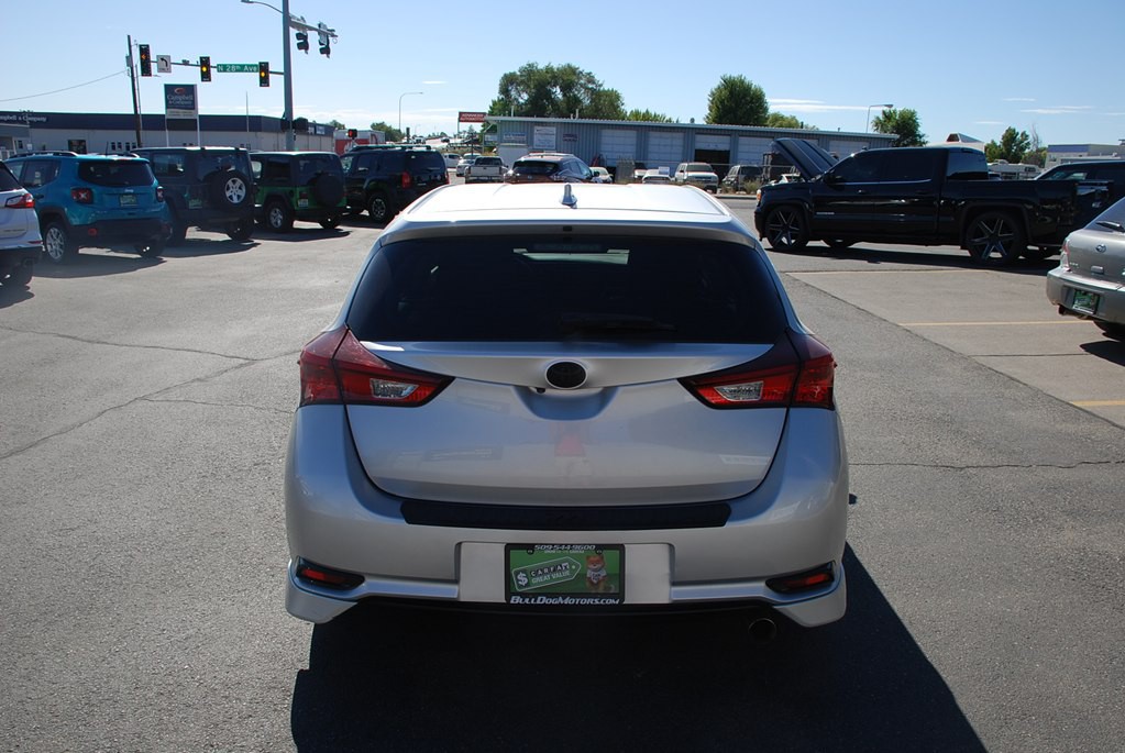 2017 Toyota Corolla Image 4