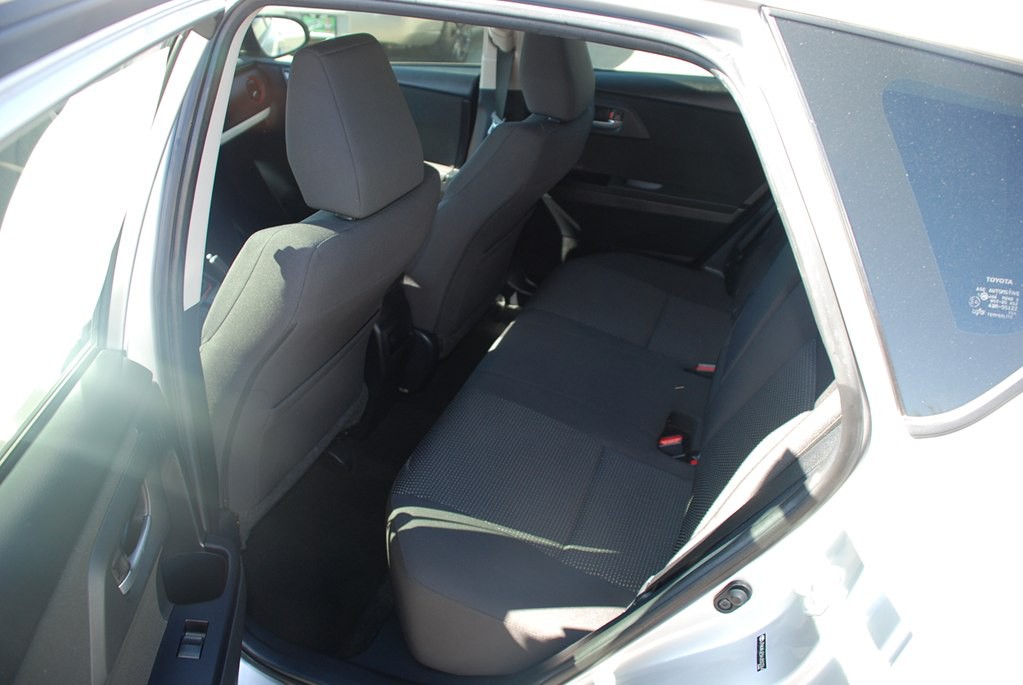 2017 Toyota Corolla Image 15