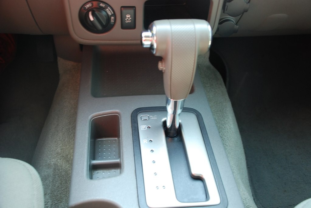 2014 Nissan Frontier Image 16