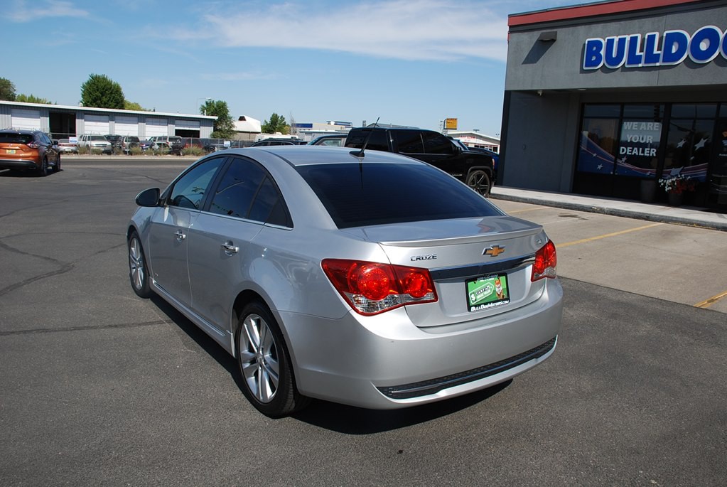 2013 Chevrolet Cruze Image 3