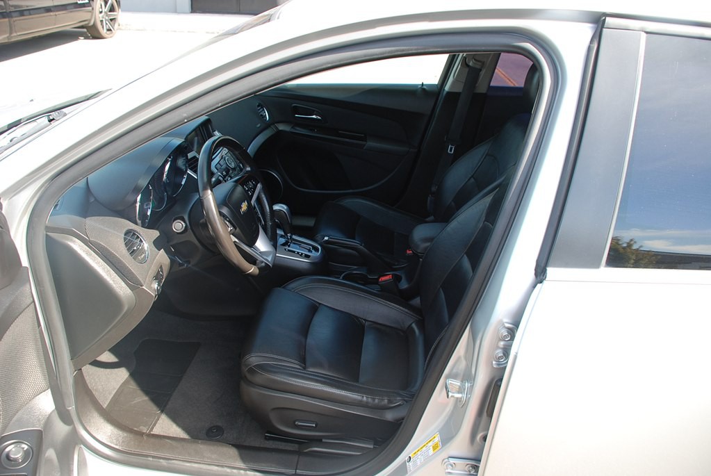2013 Chevrolet Cruze Image 11