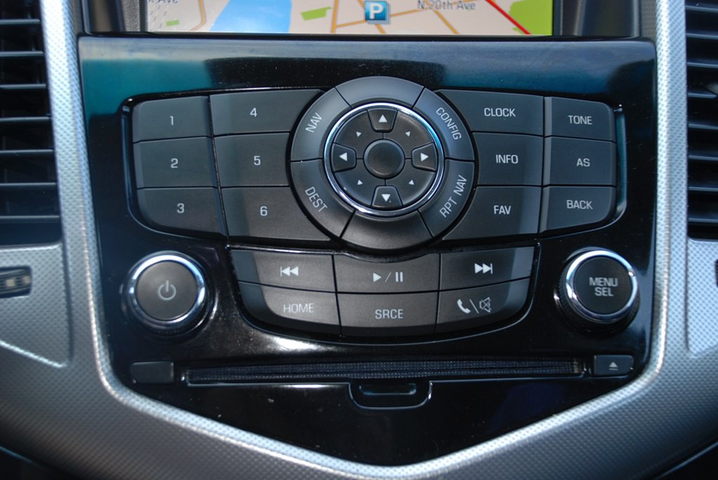 2013 Chevrolet Cruze Image 17