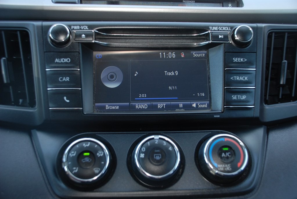 2016 Toyota Rav4 Image 13