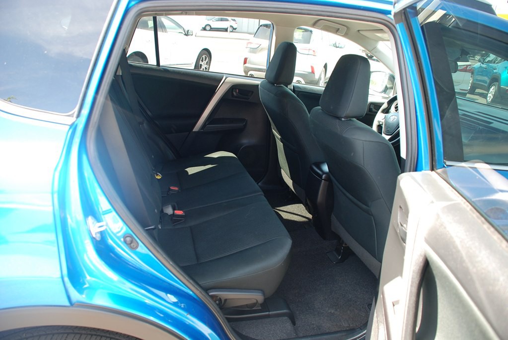2016 Toyota Rav4 Image 19