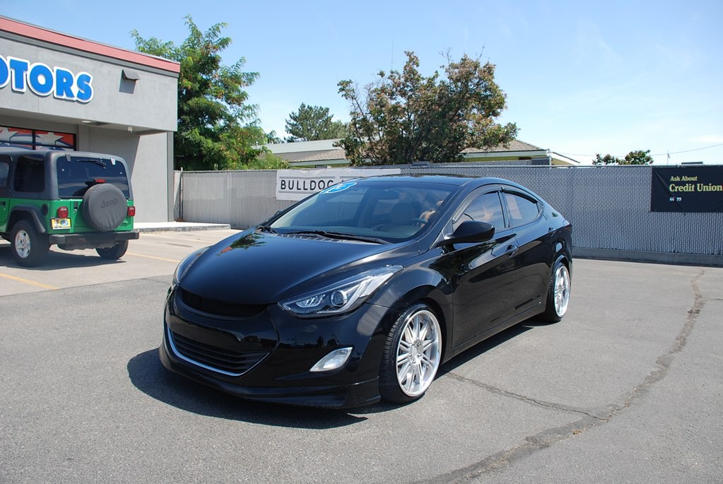 2013 Hyundai Elantra Image 3