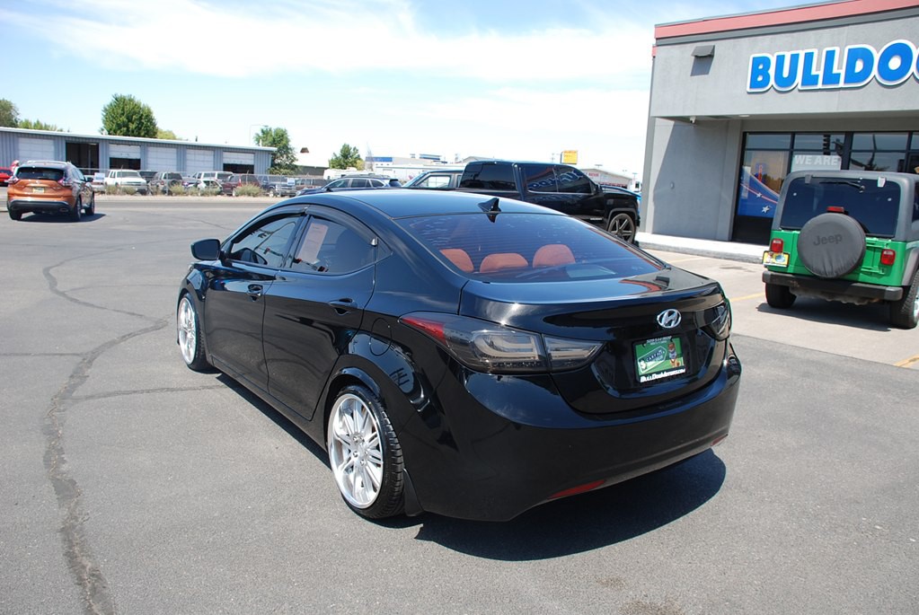 2013 Hyundai Elantra Image 5