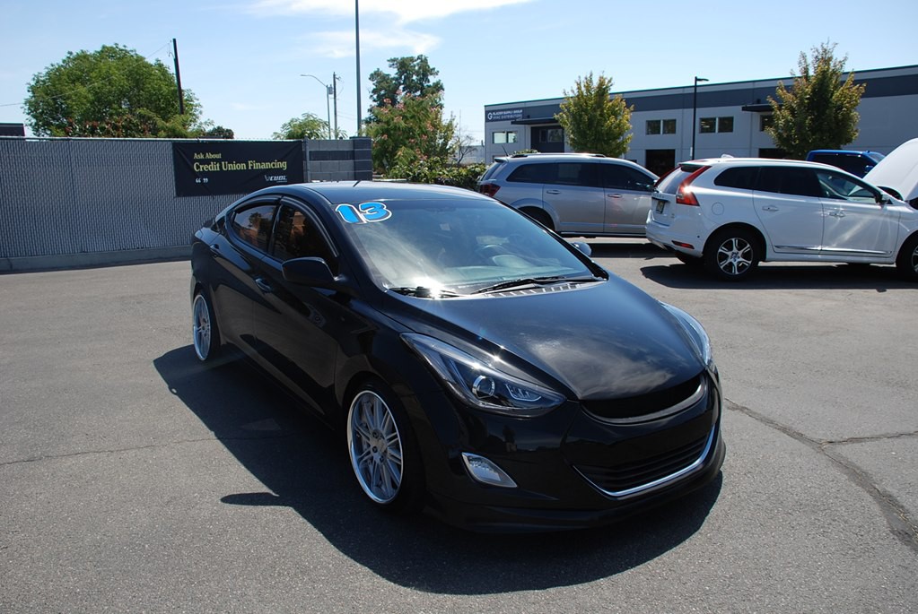 2013 Hyundai Elantra Image 9