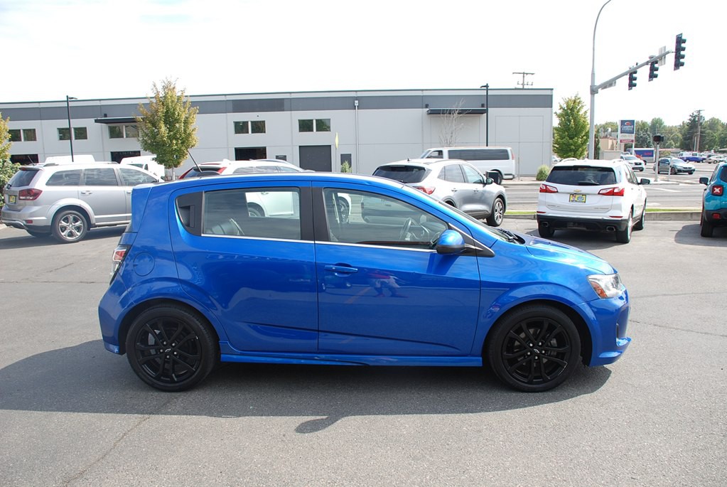 2019 Chevrolet Sonic Image 6
