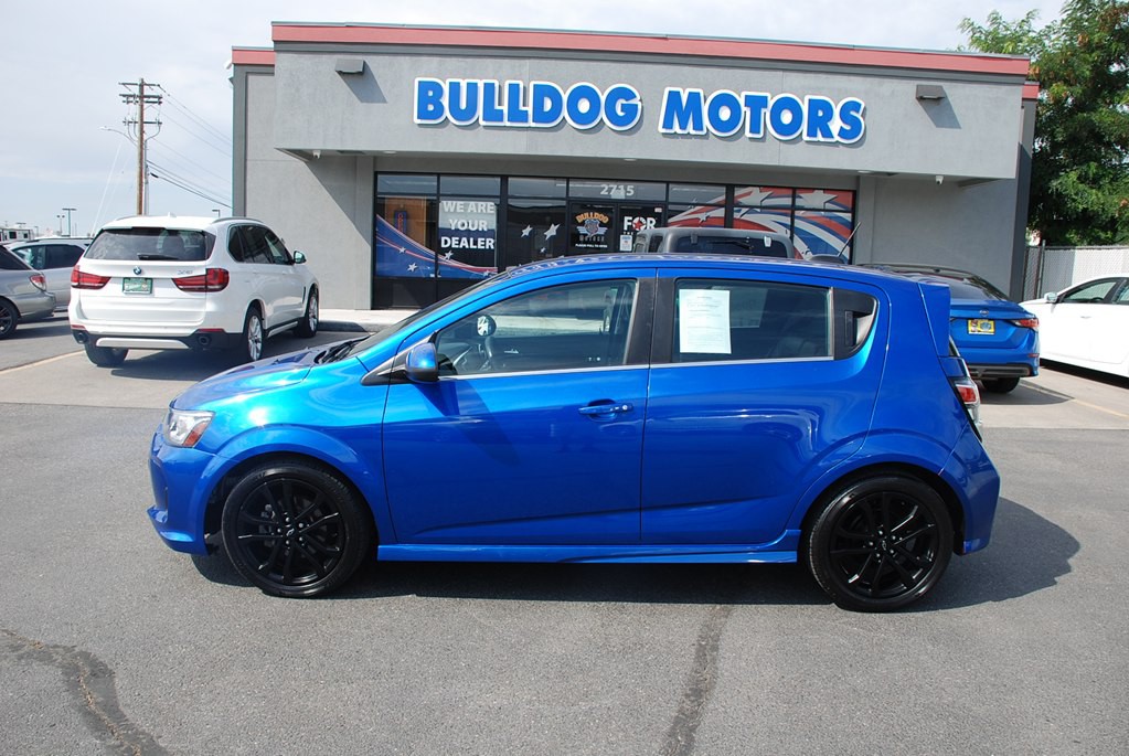 2019 Chevrolet Sonic Image 2