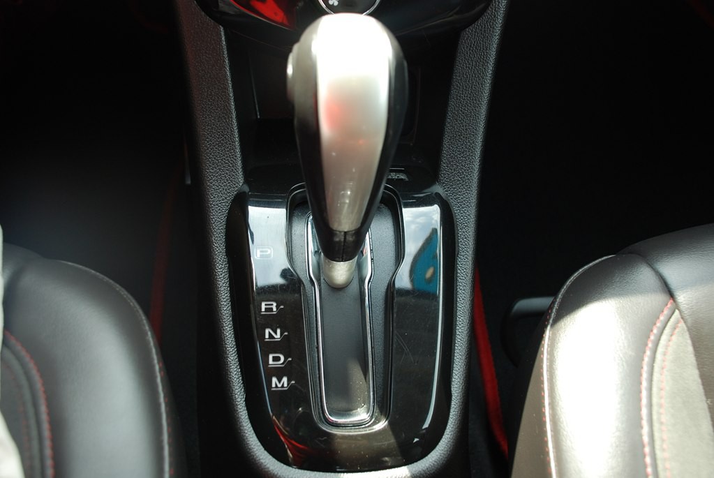 2019 Chevrolet Sonic Image 16