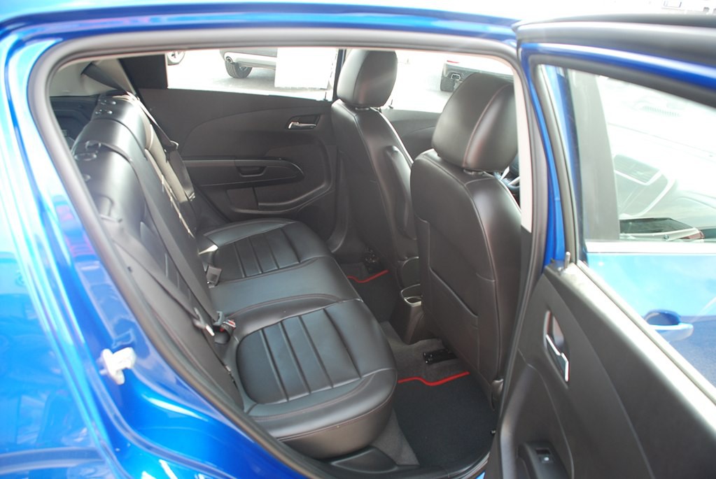 2019 Chevrolet Sonic Image 19