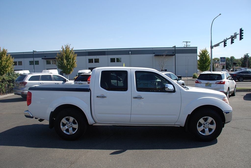 2010 Nissan Frontier Image 6
