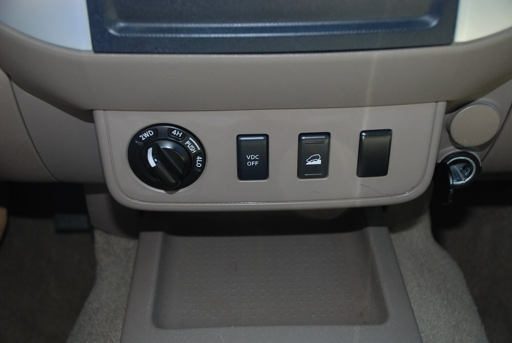 2010 Nissan Frontier Image 14