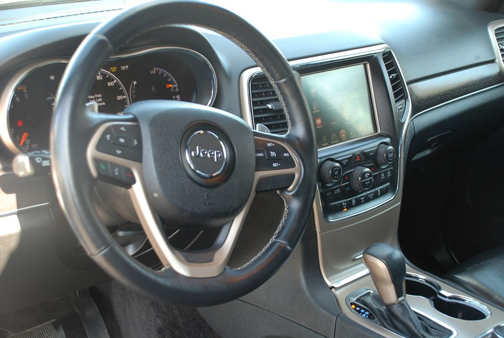 2016 Jeep Grand Cherokee Image 11