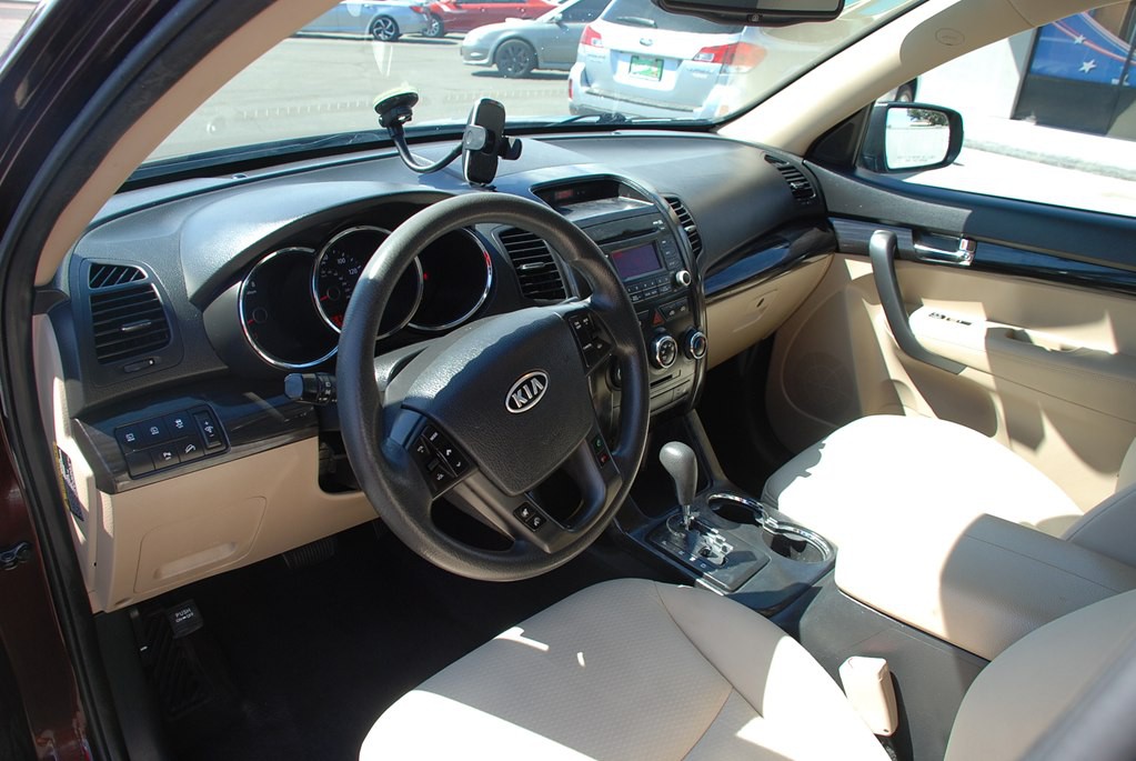 2012 Kia Sorento Image 12