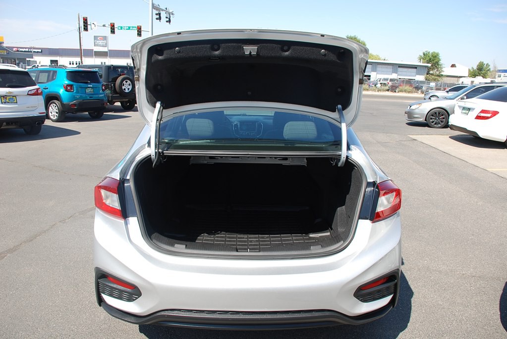 2018 Chevrolet Cruze Image 20