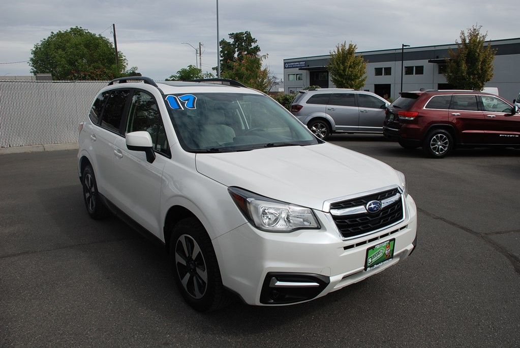 2017 Subaru Forester Image 7