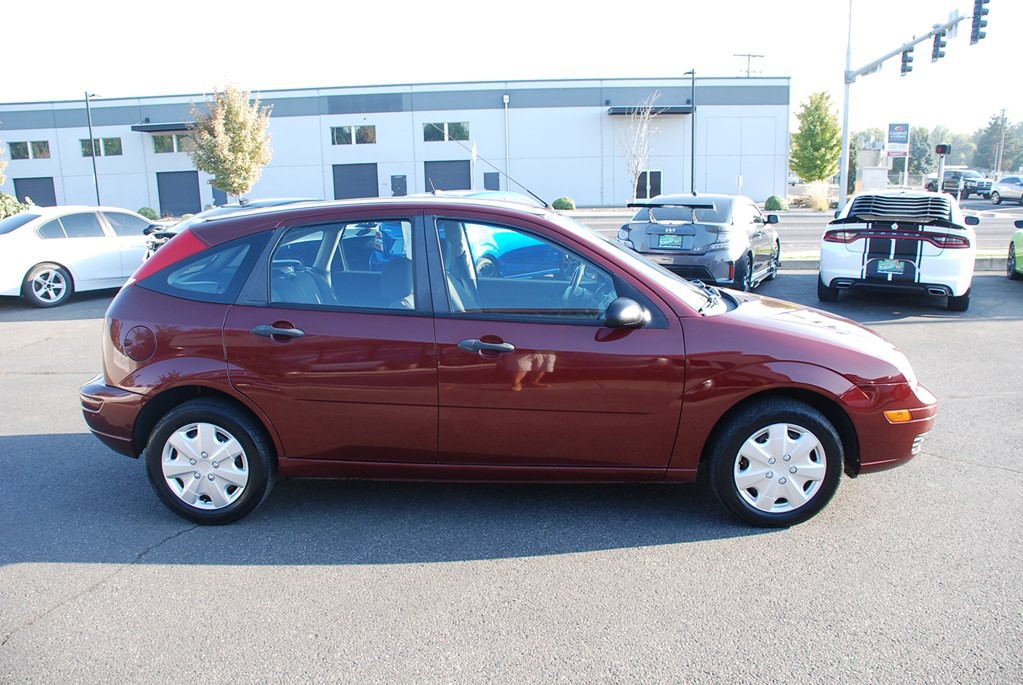 2007 Ford Focus Image 6