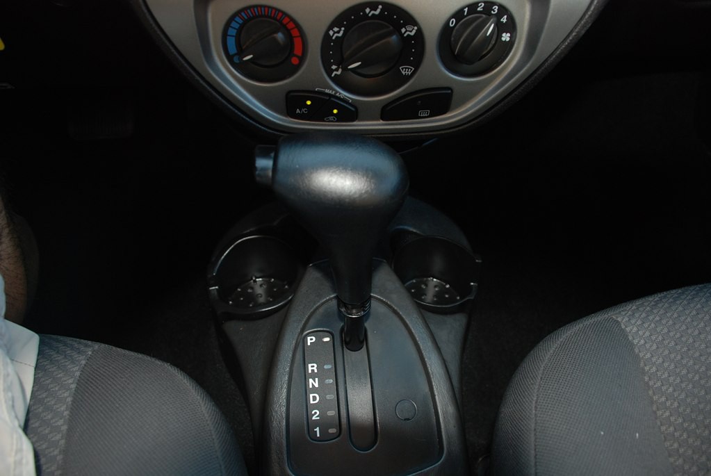 2007 Ford Focus Image 14