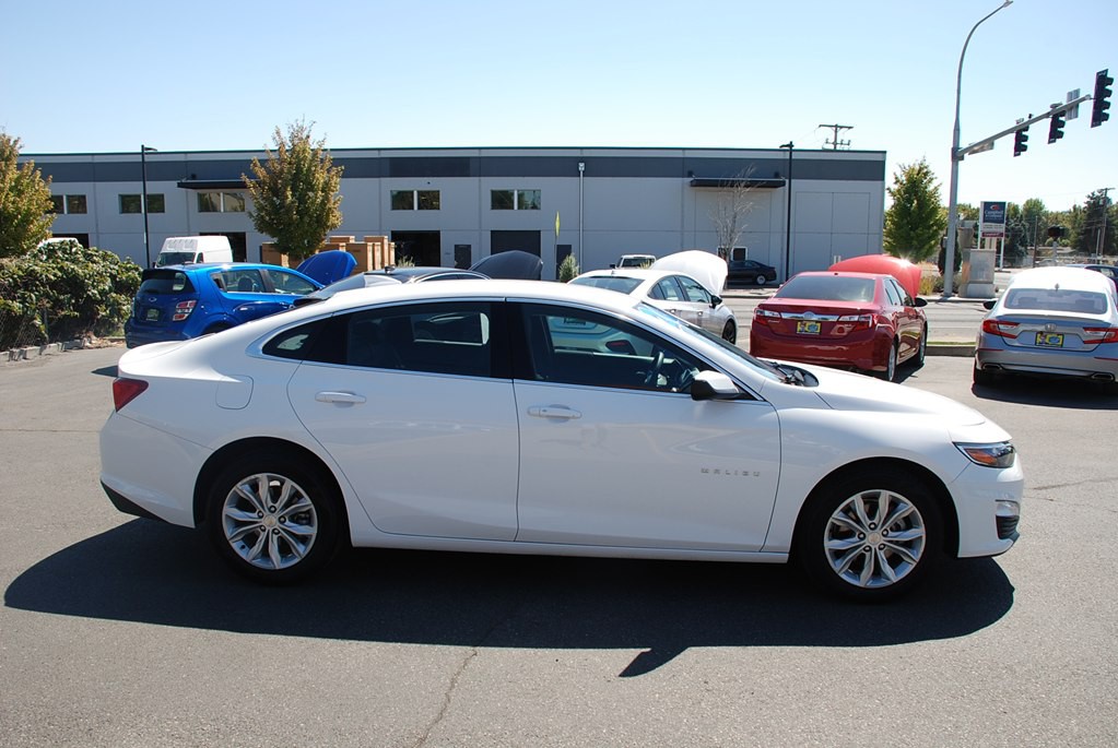 2024 Chevrolet Malibu Image 6