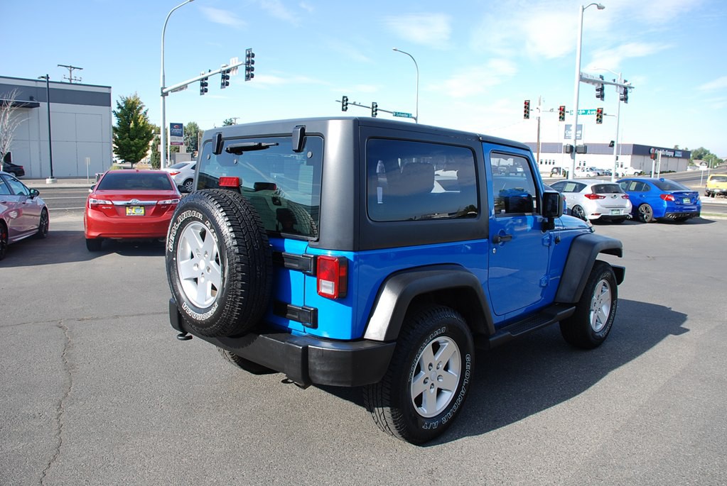 2011 Jeep Wrangler Image 5
