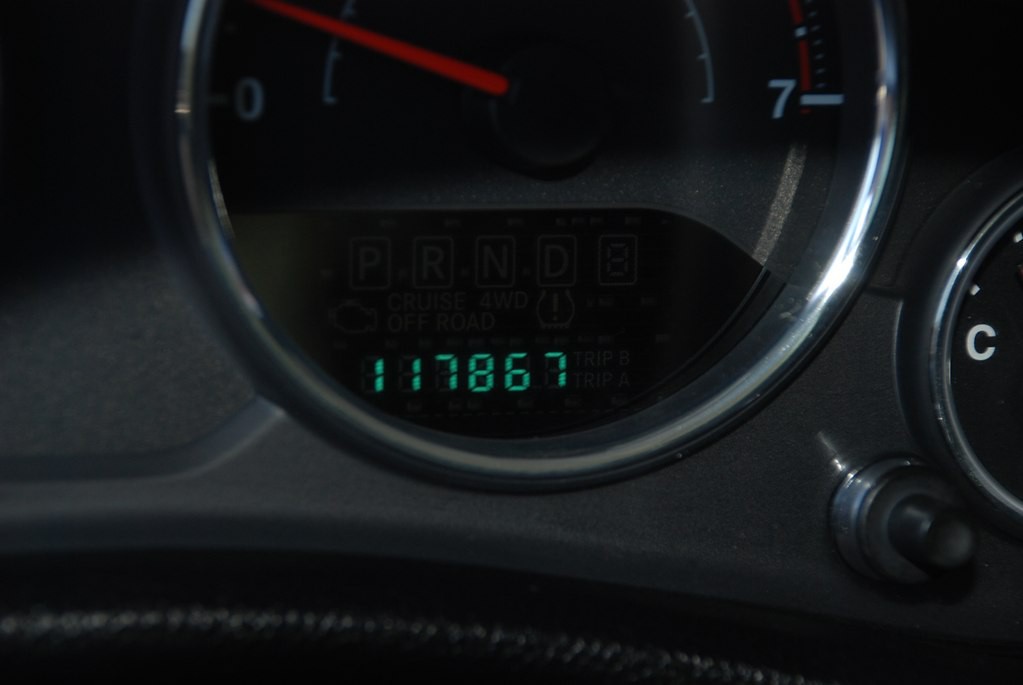2011 Jeep Wrangler Image 12