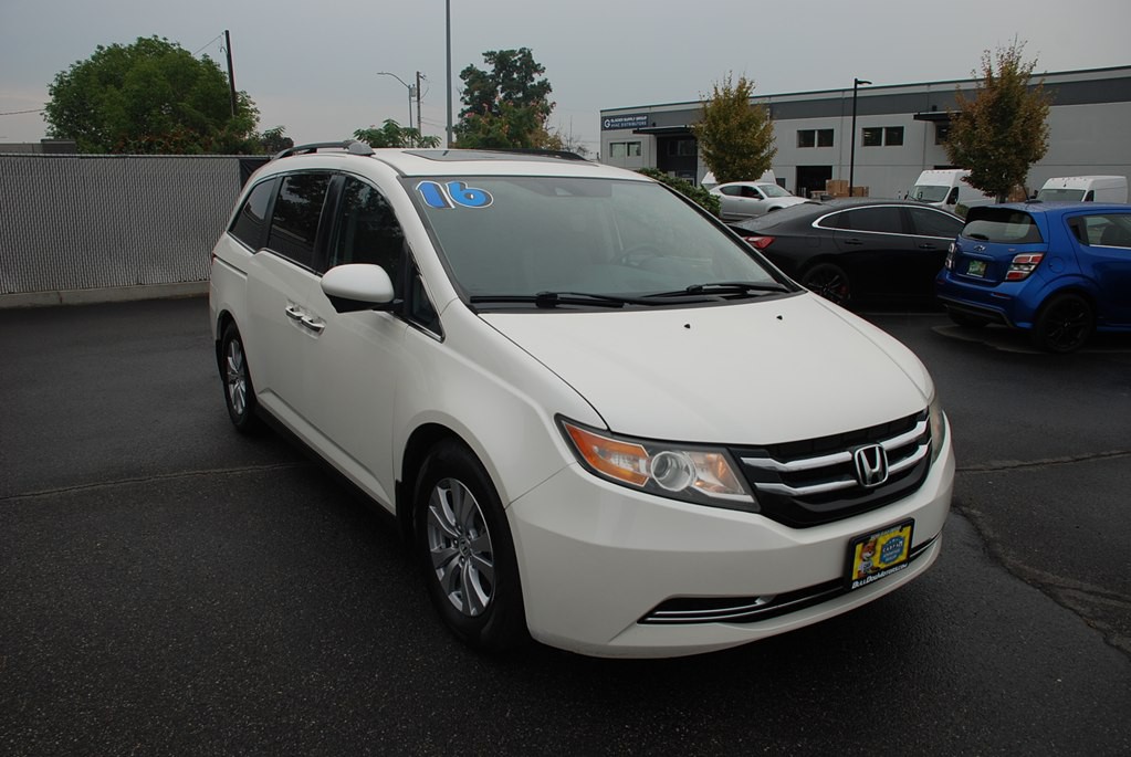 2016 Honda Odyssey Image 7