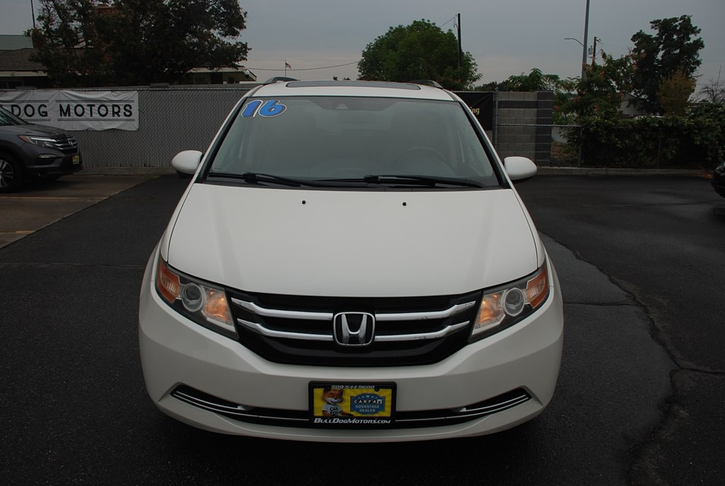 2016 Honda Odyssey Image 8