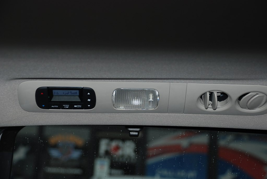 2016 Honda Odyssey Image 19
