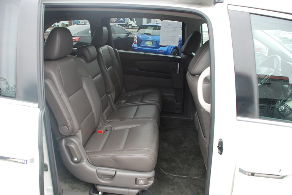 2016 Honda Odyssey Image 22