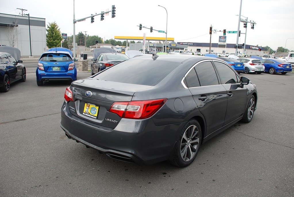 2018 Subaru Legacy Image 5