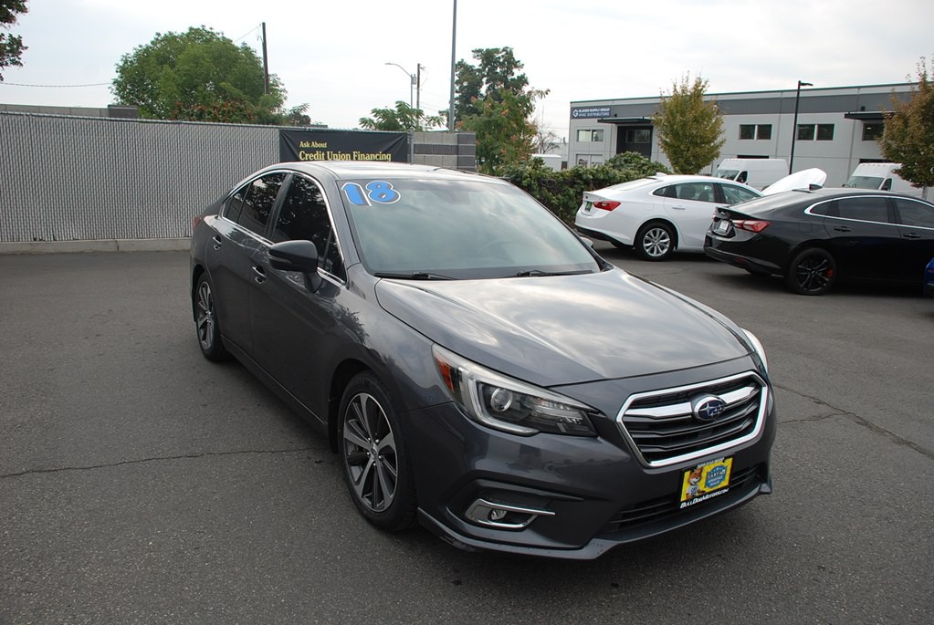 2018 Subaru Legacy Image 7