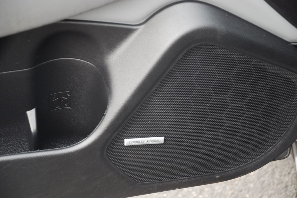 2018 Subaru Legacy Image 10