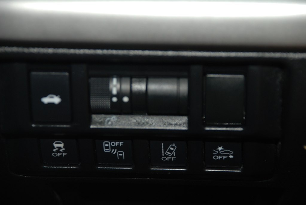 2018 Subaru Legacy Image 16