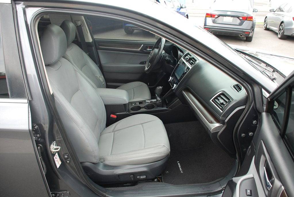 2018 Subaru Legacy Image 23