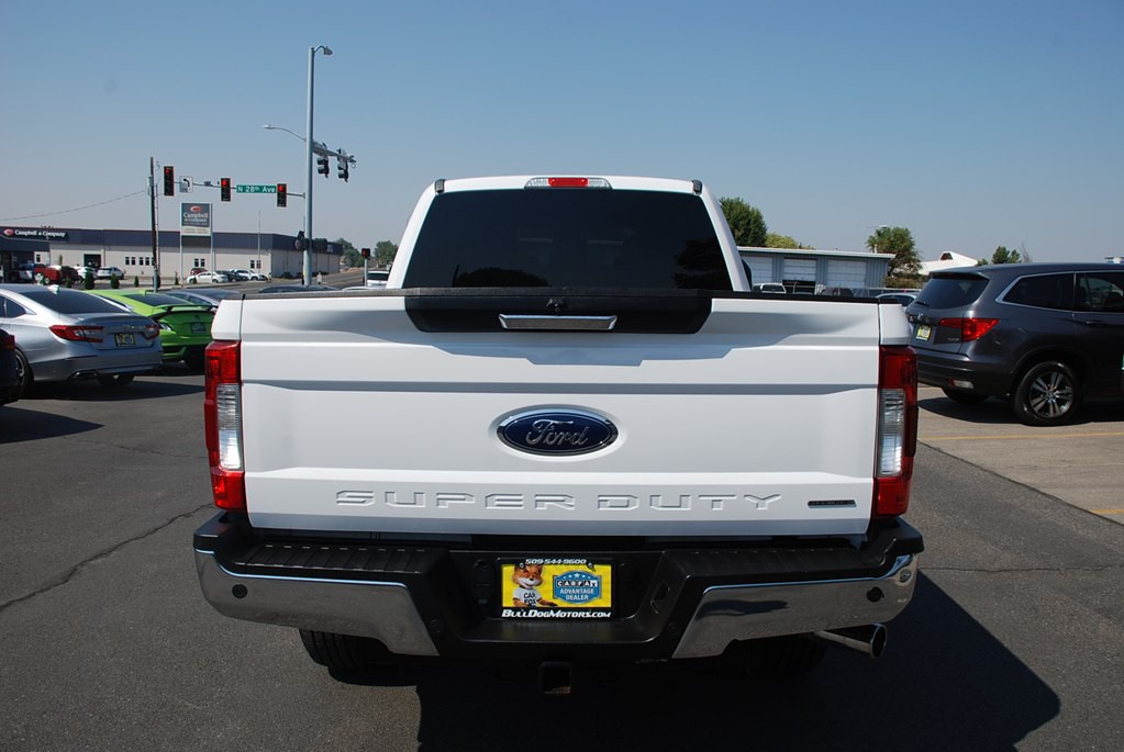 2017 Ford F-250 Image 4