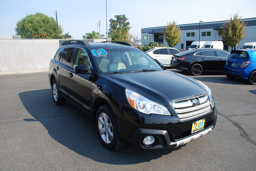 2013 Subaru Outback Image 7